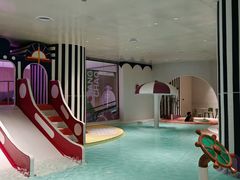 -涨巢·潮玩水疗局