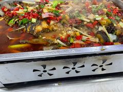 -乡土特色.冷锅鱼.牦牛肉汤锅