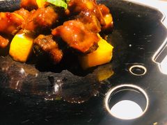 -穹六人间 people 6(岳阳路店)
