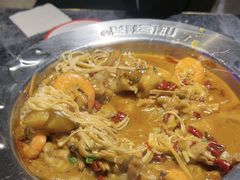 -胖哥俩肉蟹煲(长沙高铁吾悦广场店)