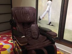 -喜鹊愉家酒店(郑州曼哈顿博览中心地铁站店)