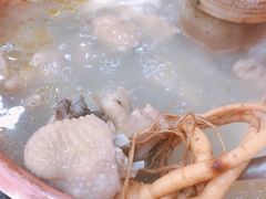 -朴小妹人参鸡汤火锅(长白山万达店)