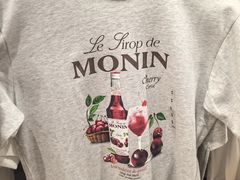 -优衣库(上海正大广场店)