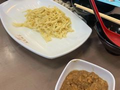 -灵芝妹子海鲜米线(香炉礁山姆店)