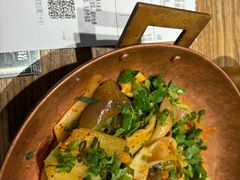 -成都你六姐·牛肉冒菜(上海环宇荟店)