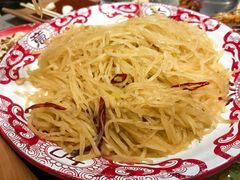 -破瓦寒窑·地摊烤羊排