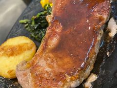黑胡椒酱汁牛肉排-萨莉亚意式餐厅(莲花国际广场店)