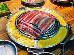 -青瓦炭韩潮烤肉(花园道店)