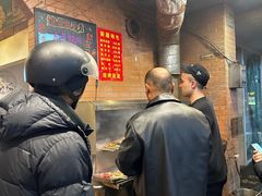 -维吾尔餐厅(宜山路店)