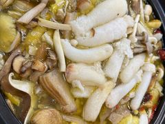 -菌之家·专业纯野生菌火锅·特色炒菌