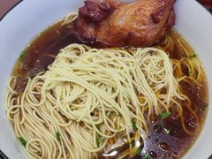 -百年老字号·观振兴蟹黄面·三虾面·苏式面(观前街富仁坊巷店)