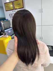 -镁连社·美联社