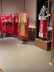 -藤薰定制中式嫁衣礼服旗袍店