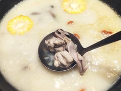 -好彩猪肚鸡(正弘城店)