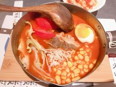 肥牛炼番茄米线-火山屋台(新街口店)