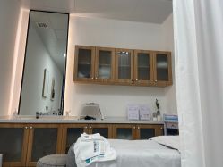 -广西颜白玉医疗美容门诊部