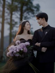 -至臻微拉婚纱摄影