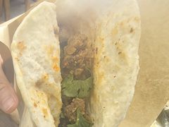 -曾笼笼牛肉饼
