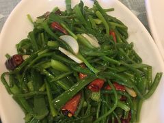 -小厨子私房菜·云南美食店