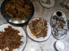 -小鱼儿海鲜港(新村十区店)