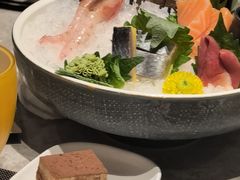 -極上萬膳·日料放题(来福士江景店)