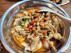 -丽丽三鲜螺蛳粉(田林路店)