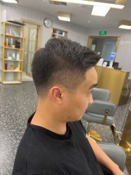 -即型男士理发工作室