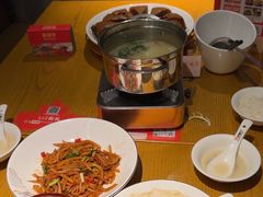 -爱碗亭·鲜炒湖南菜(壹城中心店)