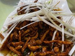 -茂县小辣椒川菜馆-羌家铜锅土火锅