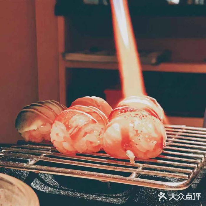 舞漁日料美人胶原锅(陆家嘴中心店)火炙霹雳球（9颗）图片