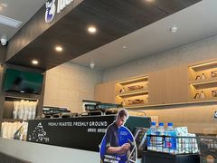 -瑞幸咖啡(杭州绿地中央店)