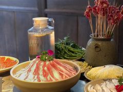 -小龙坎火锅(湖滨银泰in77店)