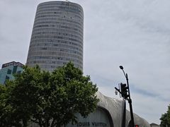 -上海尚嘉中心