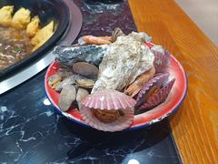 -边江铁锅炖鱼(振八街店)