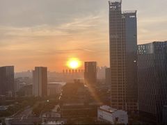 -得闲·高空SPA(东盟店)