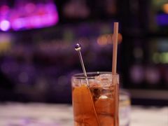 -OZONE 顶楼酒吧(香港丽思卡尔顿酒店)