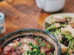 腊肉煲仔饭-文记煲仔饭