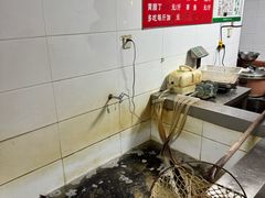 -都江堰石锅鱼