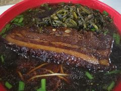 -小龙大肉面馆
