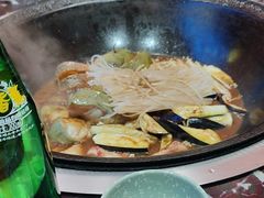 -边江铁锅炖鱼(振八街店)