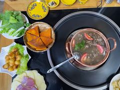 -银同牦牛肉火锅