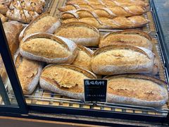 -Dough&Joe团憩(瑞虹天地月亮湾店)