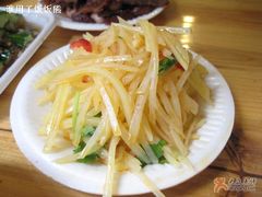 凉拌土豆丝-老班长手工灌汤包老店(东山店)