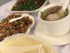 功夫鸽松-琬苑鸽庄·川粤融合菜(解放碑总店)