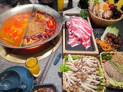 -湊湊火锅·茶憩(打浦桥日月光店)