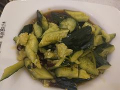 -张大师鸭爪爪特色干锅(南湖店)