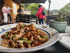 -小洞天柴火土菜馆