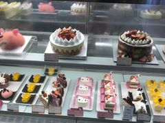 面包甜点陈列柜-BreadTalk面包新语·烘焙蛋糕(广州白云五号店)