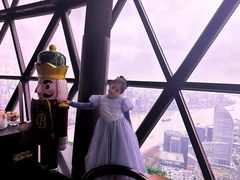 -东方明珠·空中旋转餐厅