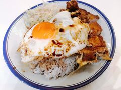 生炸鸡腿蛋饭-食运茶餐厅(文化宫店)